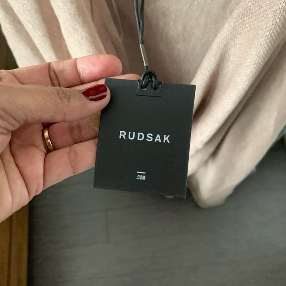 Asymmetrical dress/blouse - Picture 4 of 6